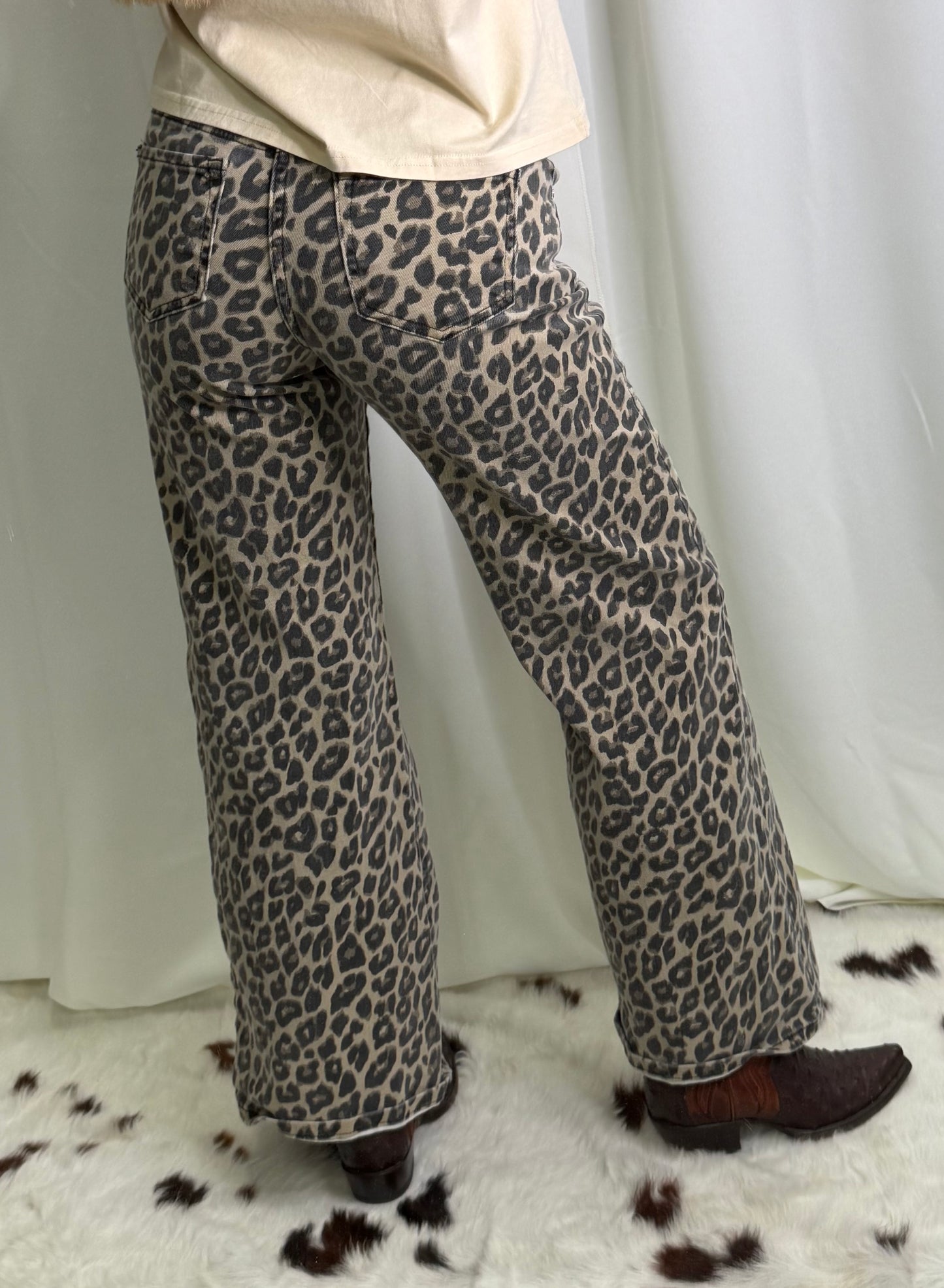 Risen Mid Rise Wide Leg Leopard Jeans