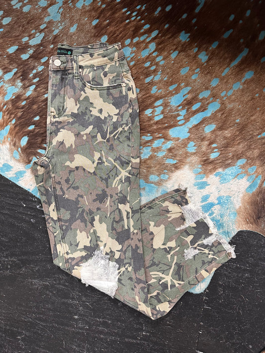 Camo Kreek Ankle Jeans