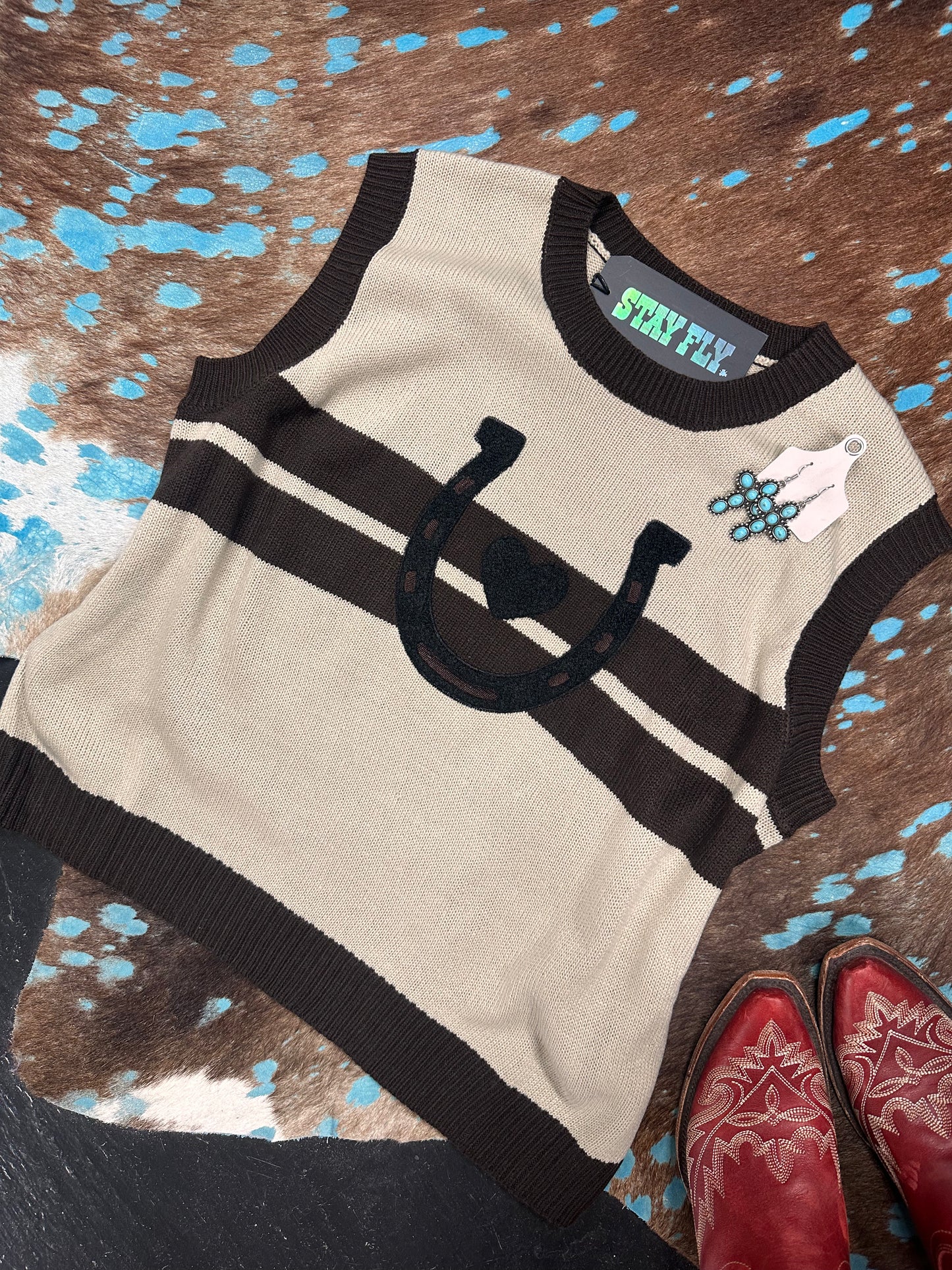 Besito Horseshoe Vest