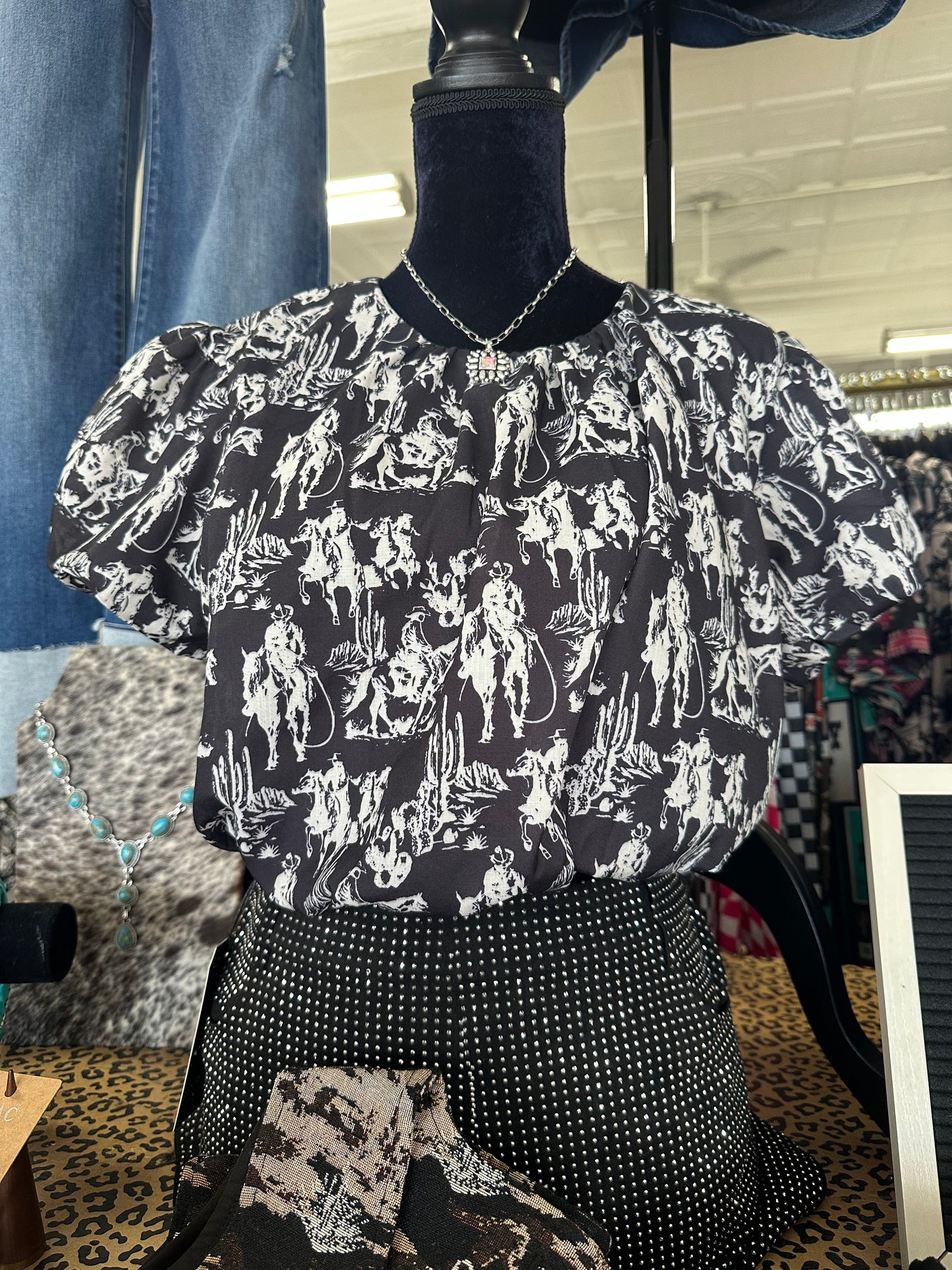 At Dusk Pony Puff Crop Blouse
