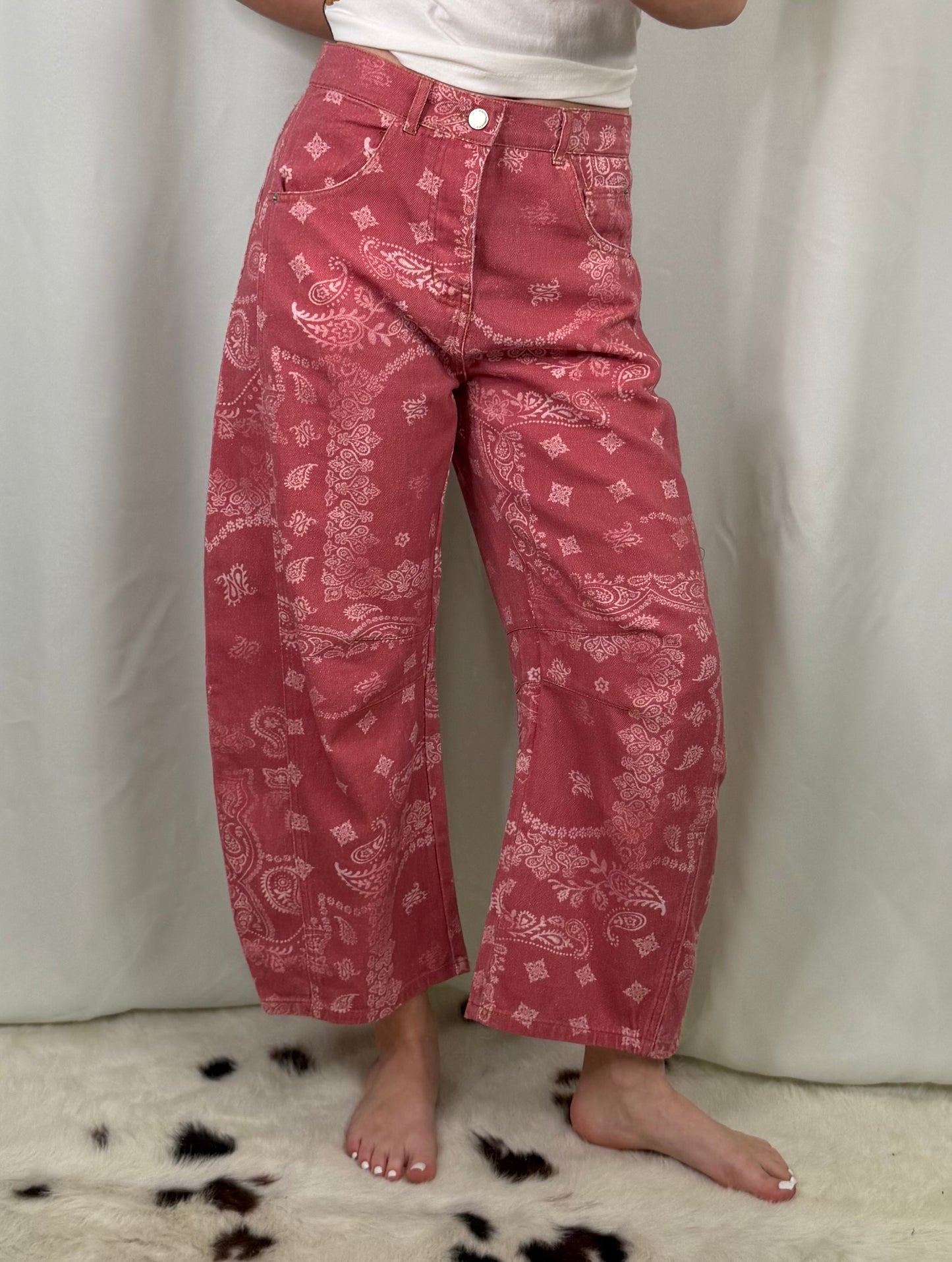 "Marianne" Dusty Rose Bandana Barrel Jeans