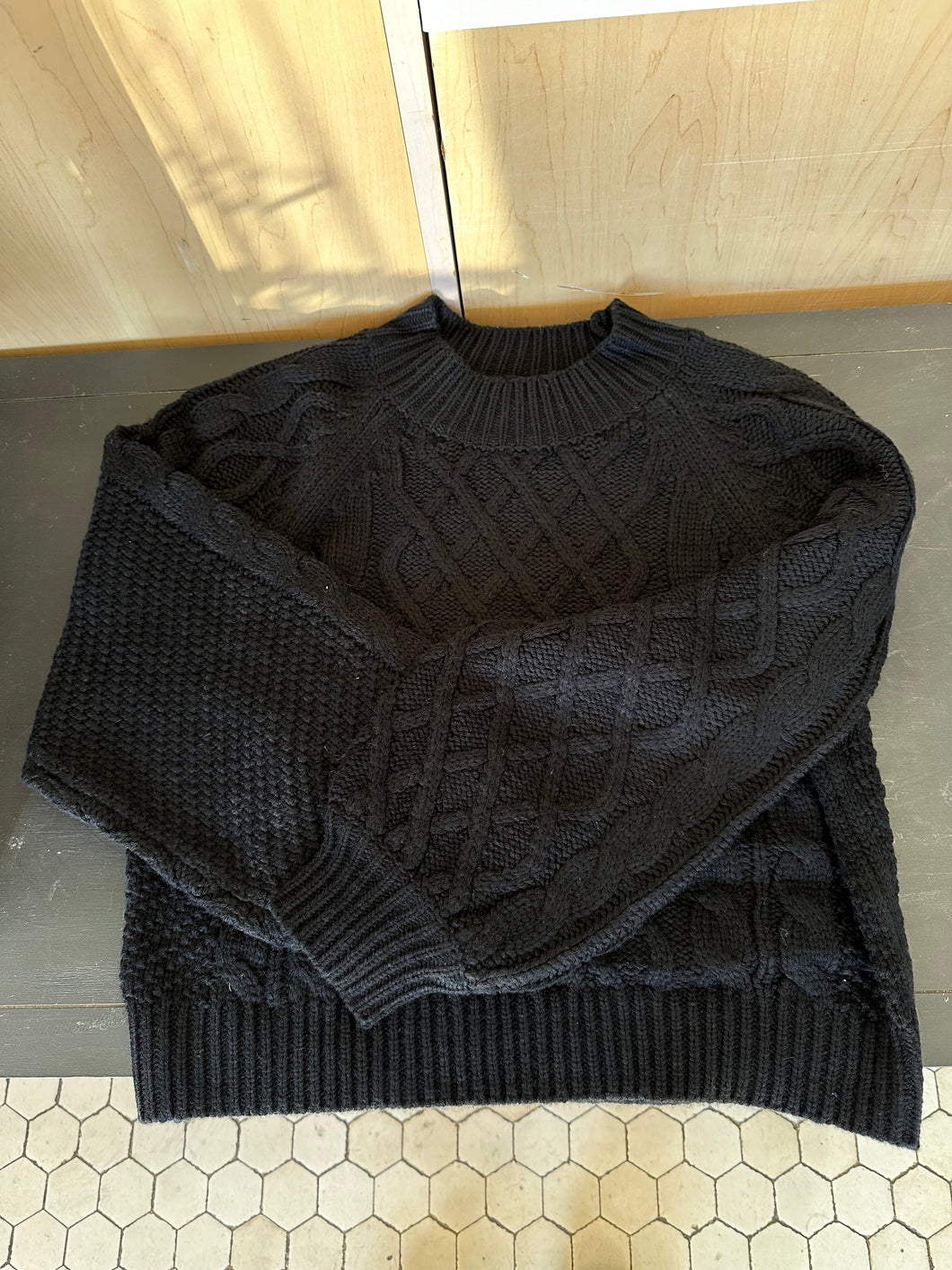 Black Cropped Knit Sweater