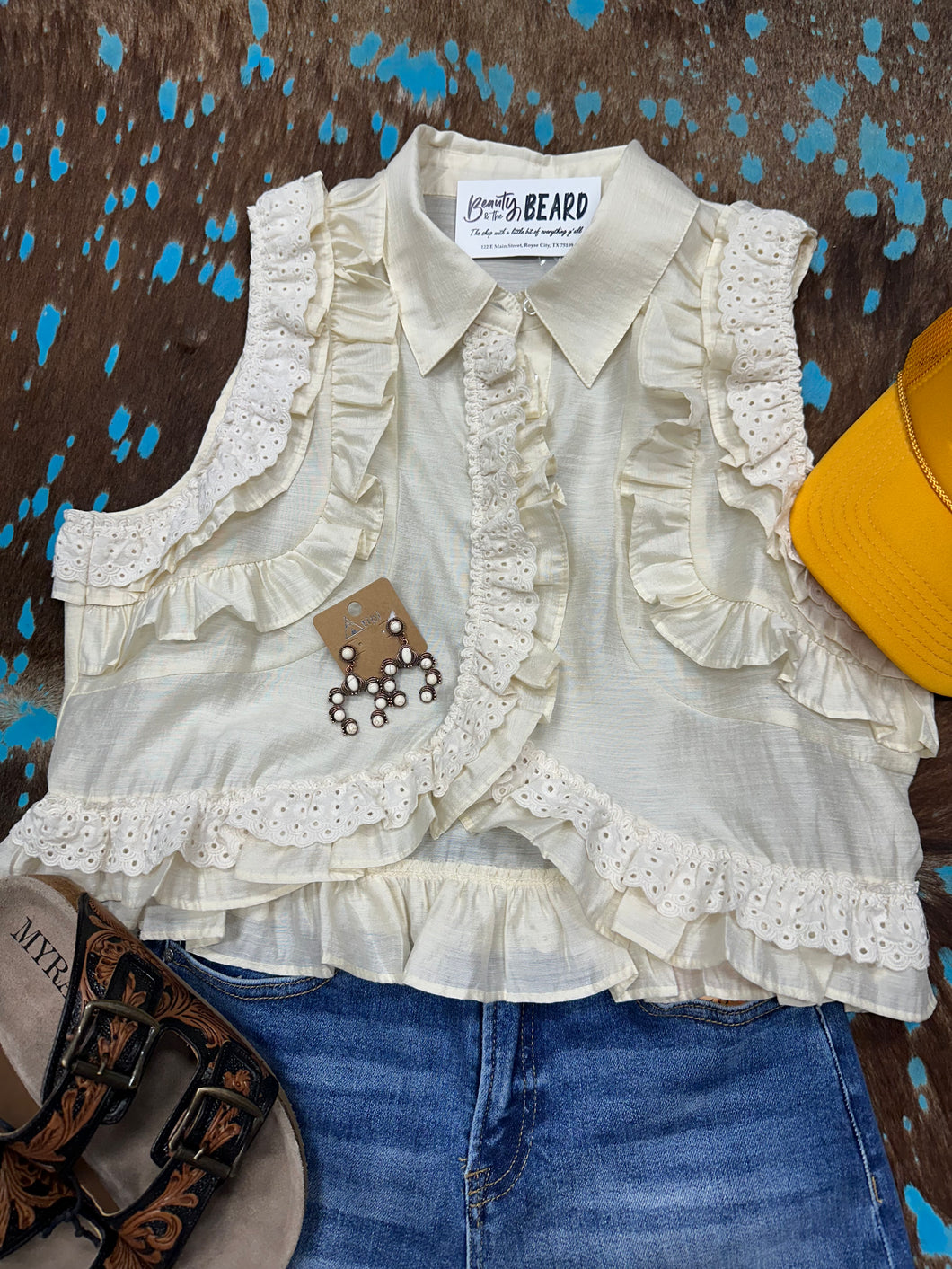 Linen Ruffle Eyelet Top