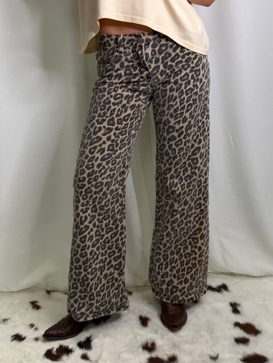 Risen Mid Rise Wide Leg Leopard Jeans