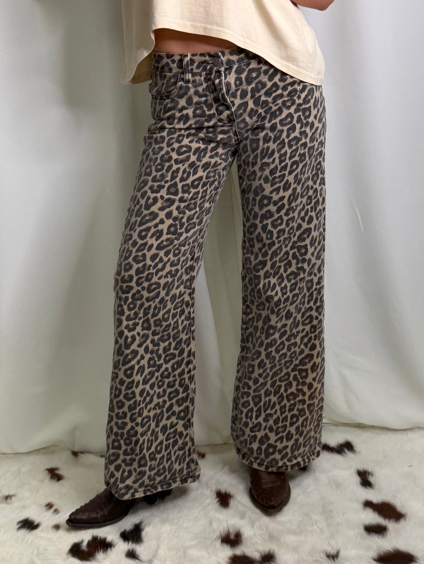 Risen Mid Rise Wide Leg Leopard Jeans