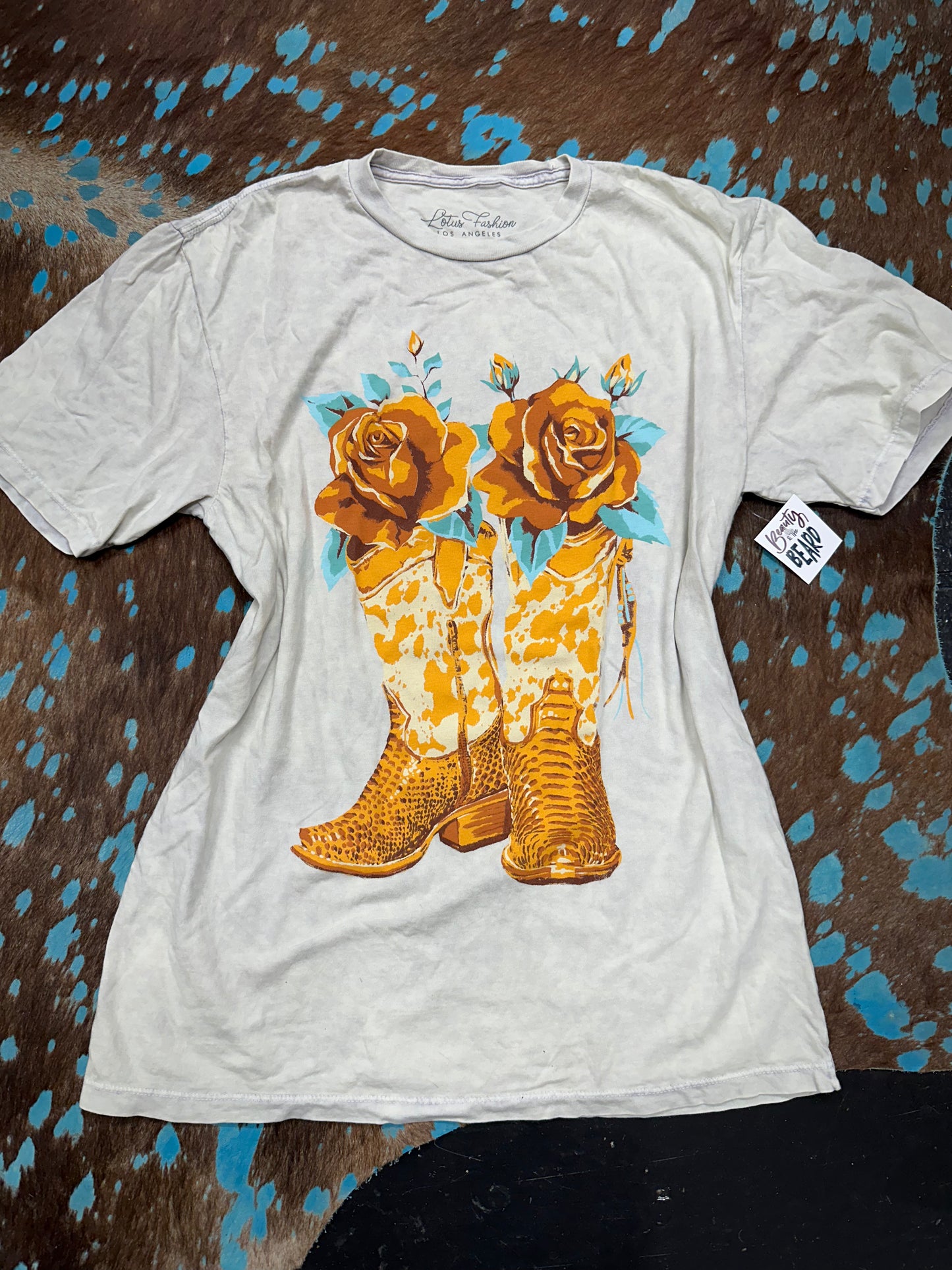 Boots N’ Roses Tee
