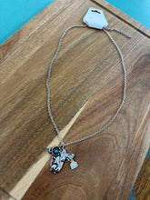 Load image into Gallery viewer, Cowhead Necklace
